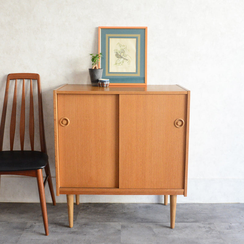 デンマーク ヴィンテージ オーク キャビネット 8-11