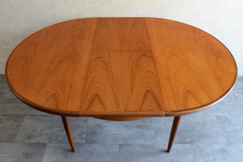 M様見学予約商品 G-PLAN ジープラン エクステンション ラウンドテーブル85 (天板剥離再塗装）