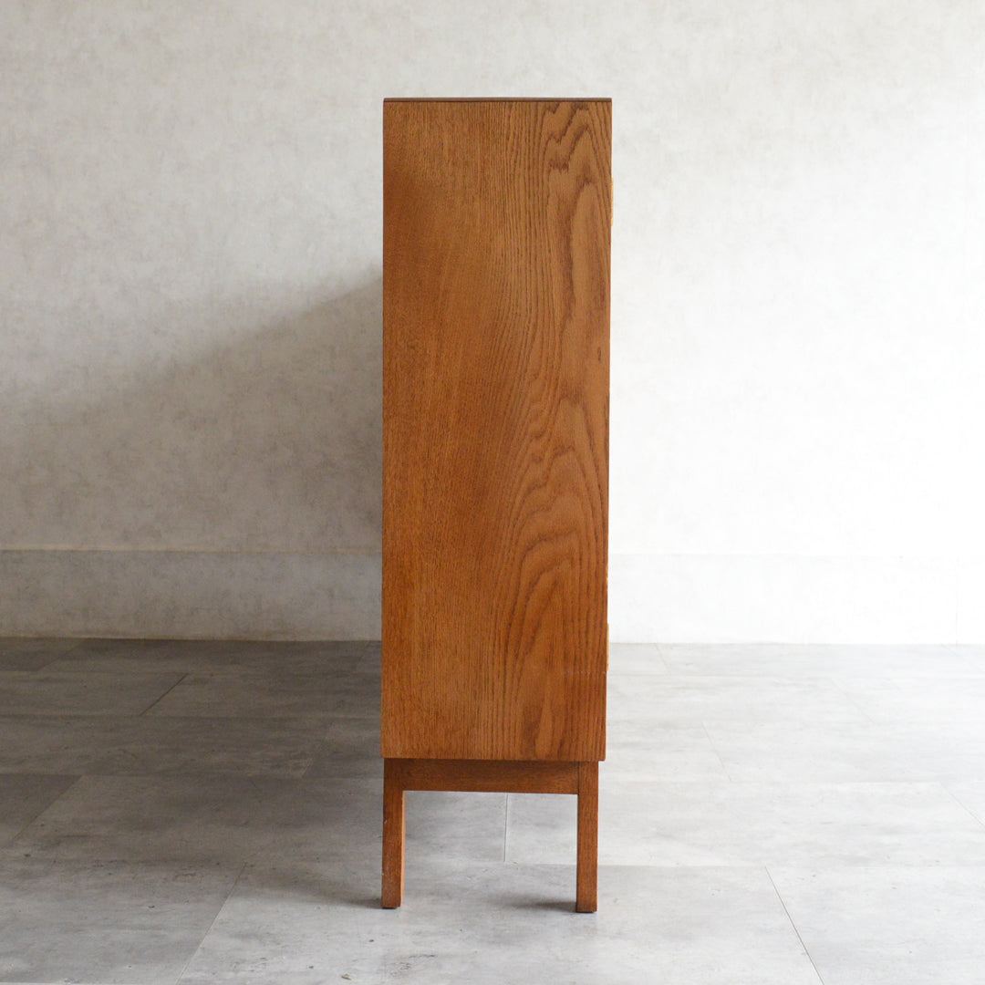 ミッドセンチュリー ヴィンテージ　オーク ガラスキャビネット 88