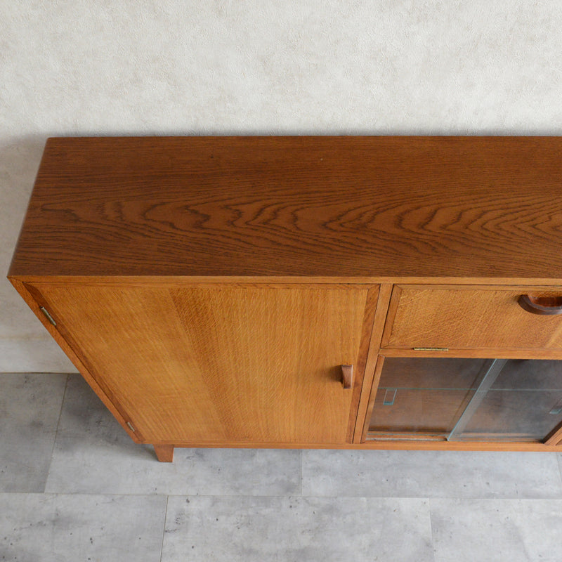 ミッドセンチュリー ヴィンテージ　オーク ガラスキャビネット 88