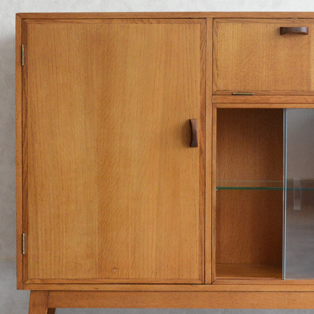 ミッドセンチュリー ヴィンテージ　オーク ガラスキャビネット 88