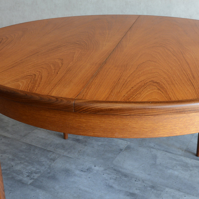 M様見学予約商品 G-PLAN ジープラン エクステンション ラウンドテーブル85 (天板剥離再塗装）