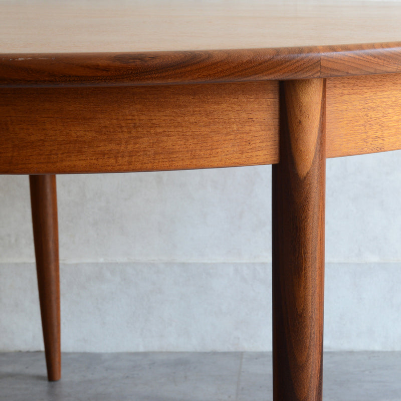 M様見学予約商品 G-PLAN ジープラン エクステンション ラウンドテーブル85 (天板剥離再塗装）