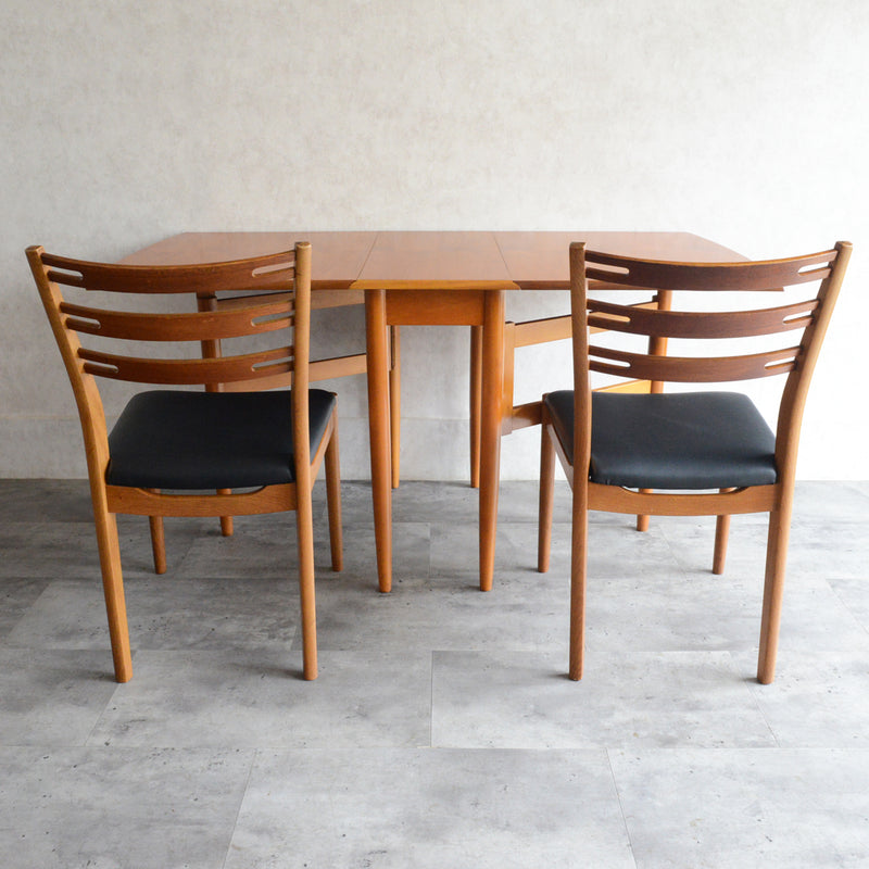 ミッドセンチュリー ヴィンテージ　ゲートレッグダイニングテーブル48 (天板剝離再塗装済）