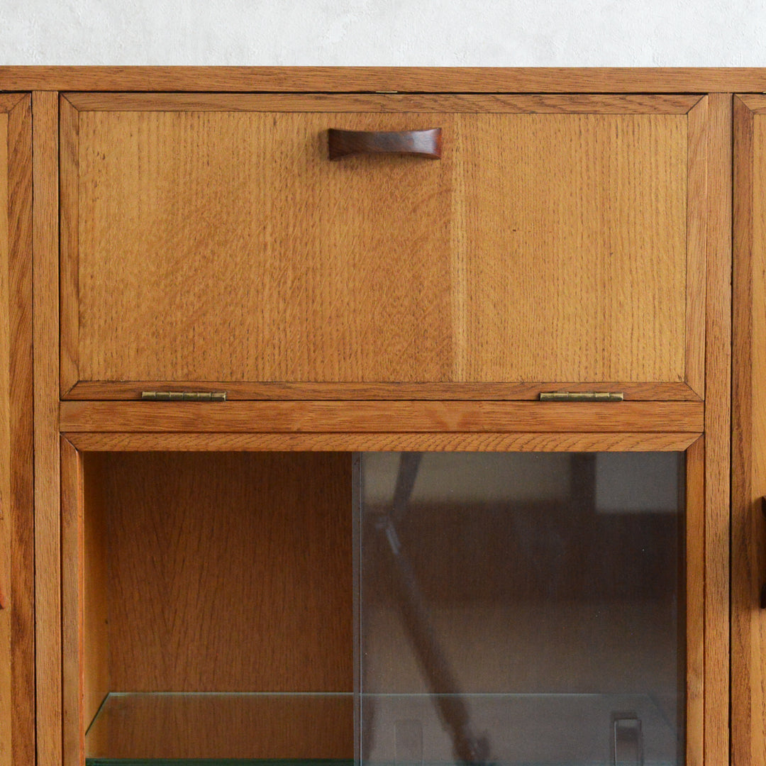 ミッドセンチュリー ヴィンテージ　オーク ガラスキャビネット 88