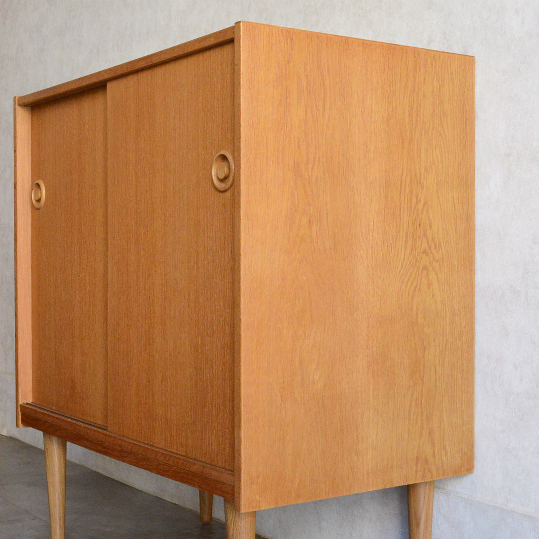 デンマーク ヴィンテージ オーク キャビネット 8-11