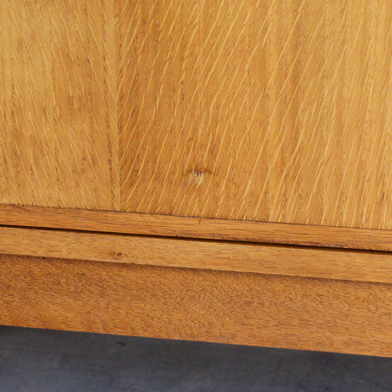 ミッドセンチュリー ヴィンテージ　オーク ガラスキャビネット 88