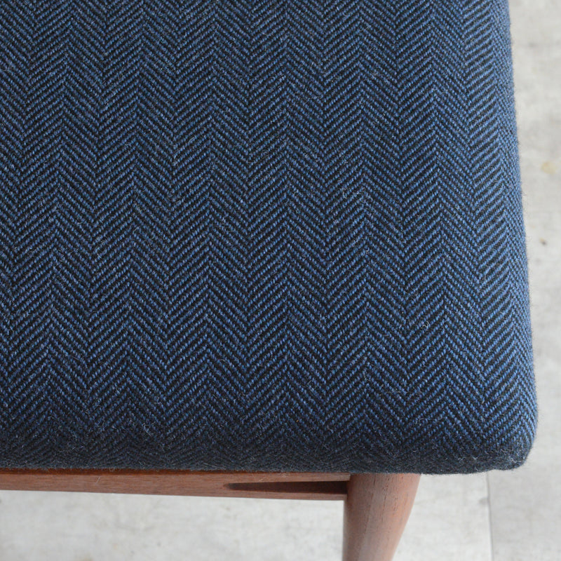 デンマークヴィンテージ スツール3-73 (張替済ネイビー）