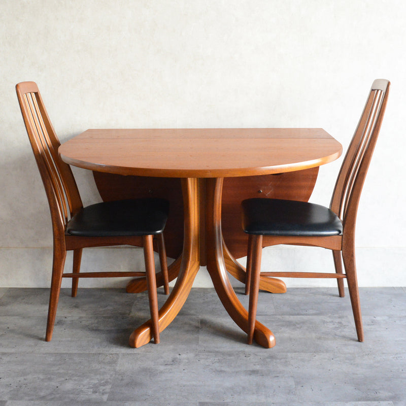 Sutcliffe サトクリフ チークゲートレッグテーブル31(オーバル・天板剝離再塗装済）