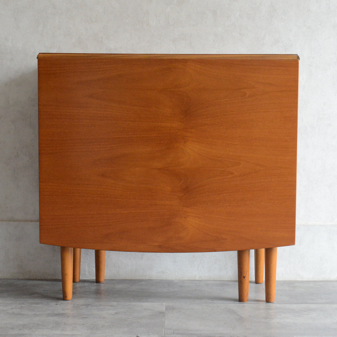 ミッドセンチュリー ヴィンテージ　ゲートレッグダイニングテーブル48 (天板剝離再塗装済）