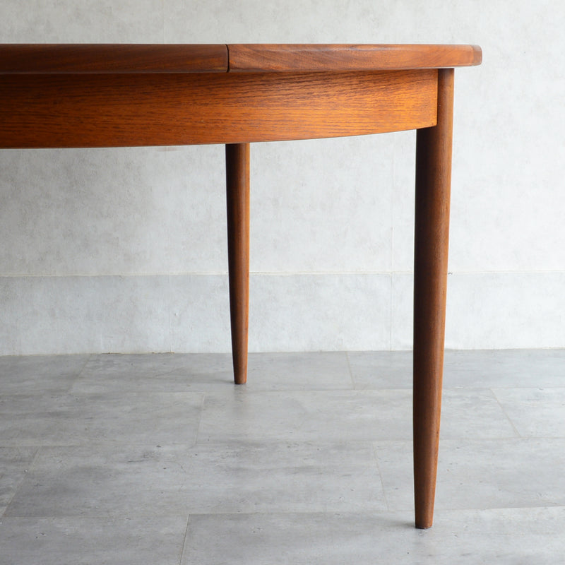 G-PLAN ジープラン　エクステンション ラウンドテーブル81(天板剥離再塗装）