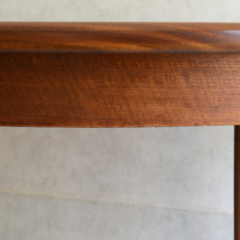 I様ご予約品　G-PLAN ジープラン エクステンション ラウンドテーブル 105 (天板剥離再塗装）