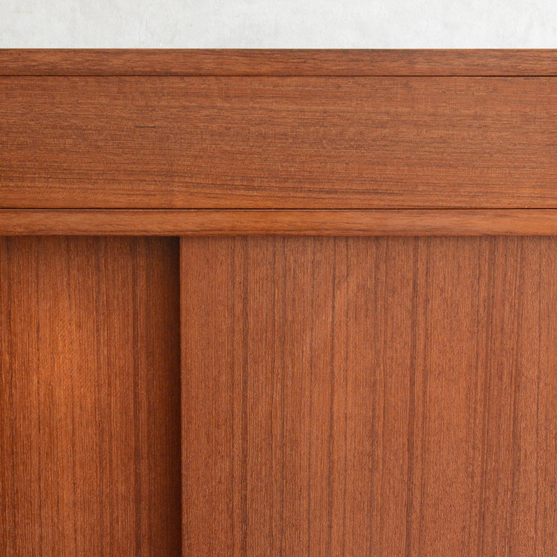 デンマークヴィンテージ 　抽斗付チークキャビネット  P-14