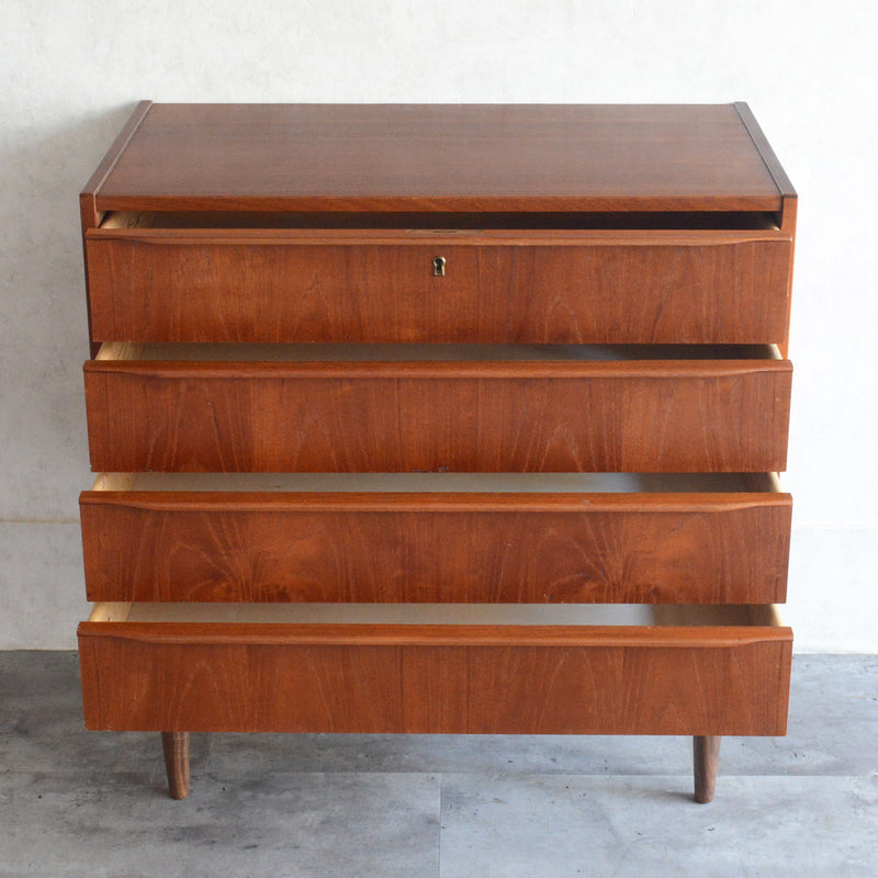 デンマーク ヴィンテージ  チーク４段チェスト 8-7