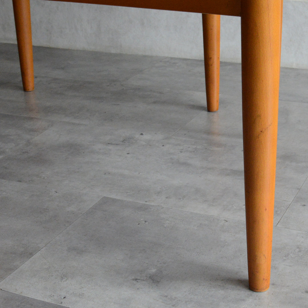 ミッドセンチュリー ヴィンテージ　ゲートレッグダイニングテーブル48 (天板剝離再塗装済）