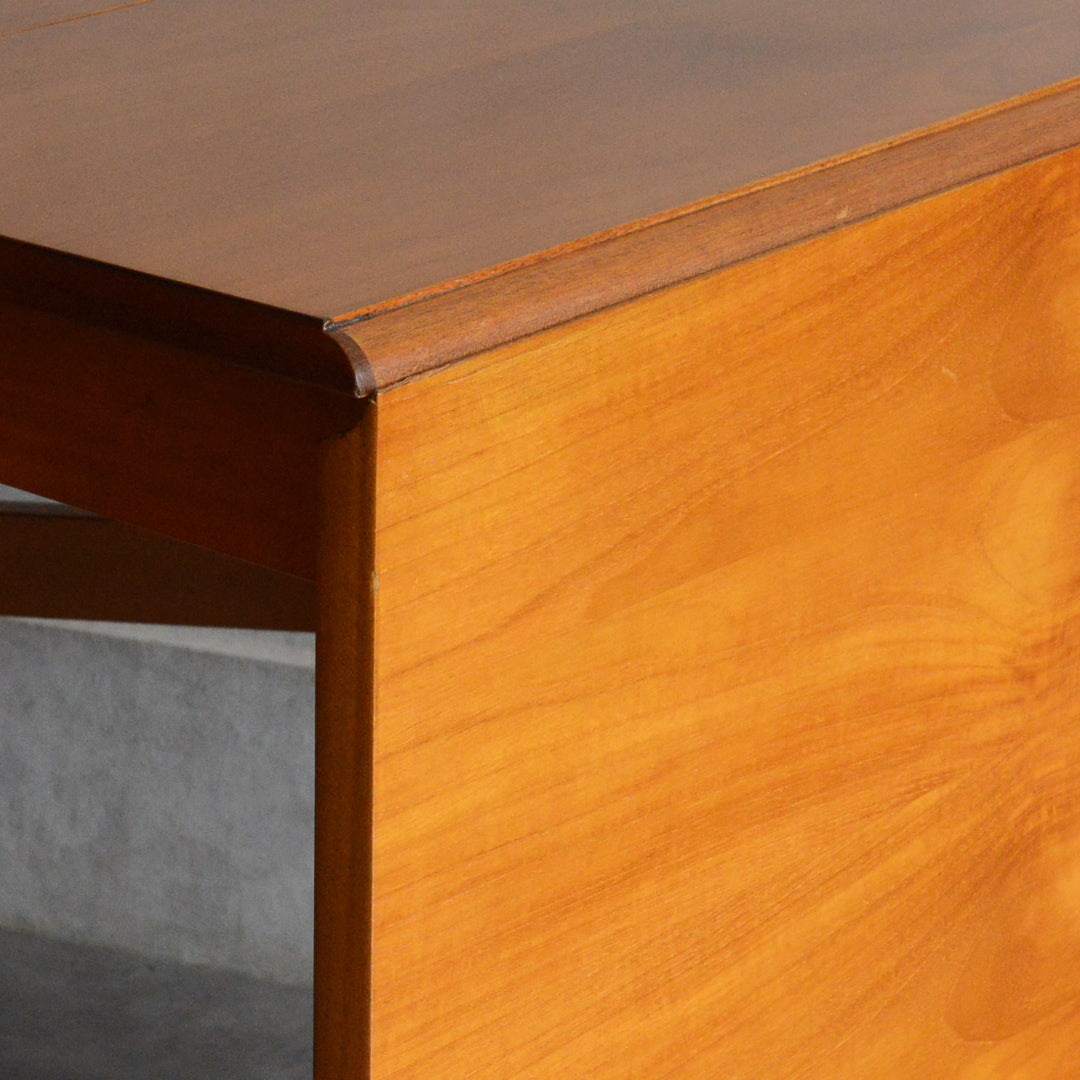 ミッドセンチュリー ヴィンテージ　ゲートレッグダイニングテーブル48 (天板剝離再塗装済）