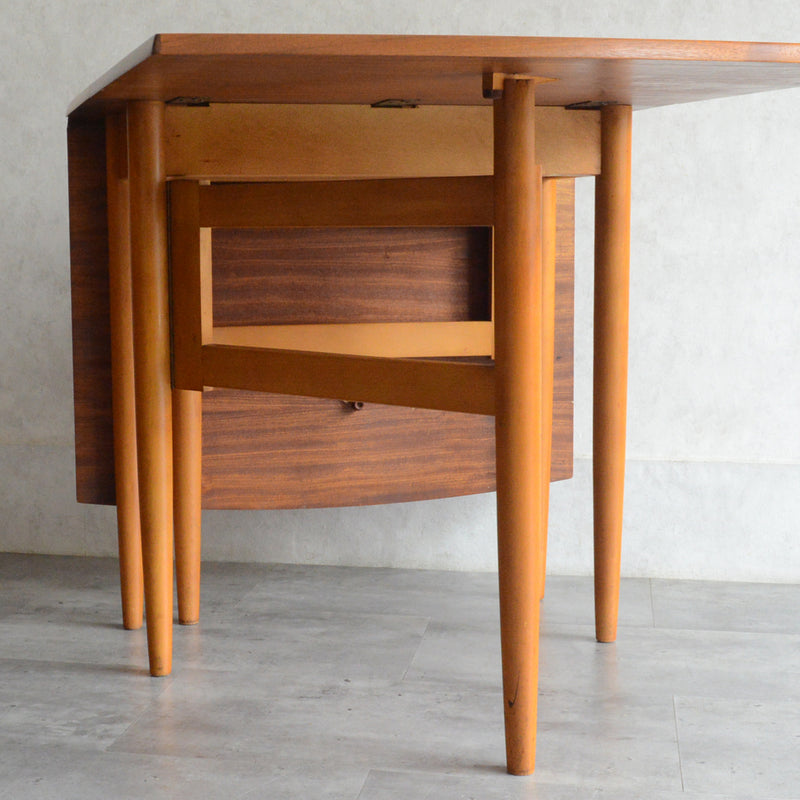 ミッドセンチュリー ヴィンテージ　ゲートレッグダイニングテーブル48 (天板剝離再塗装済）