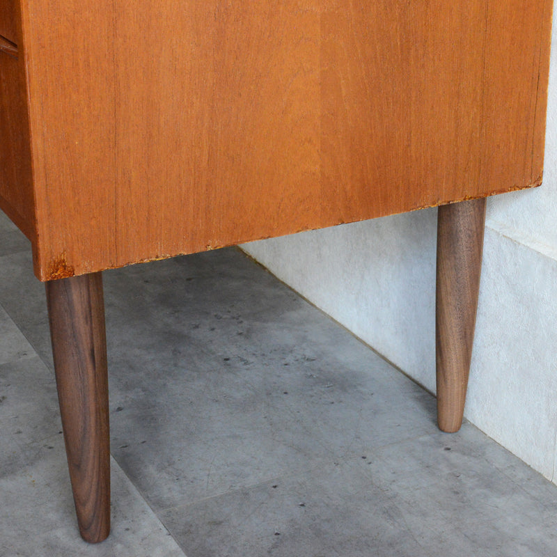 デンマーク ヴィンテージ  チーク４段チェスト 8-7