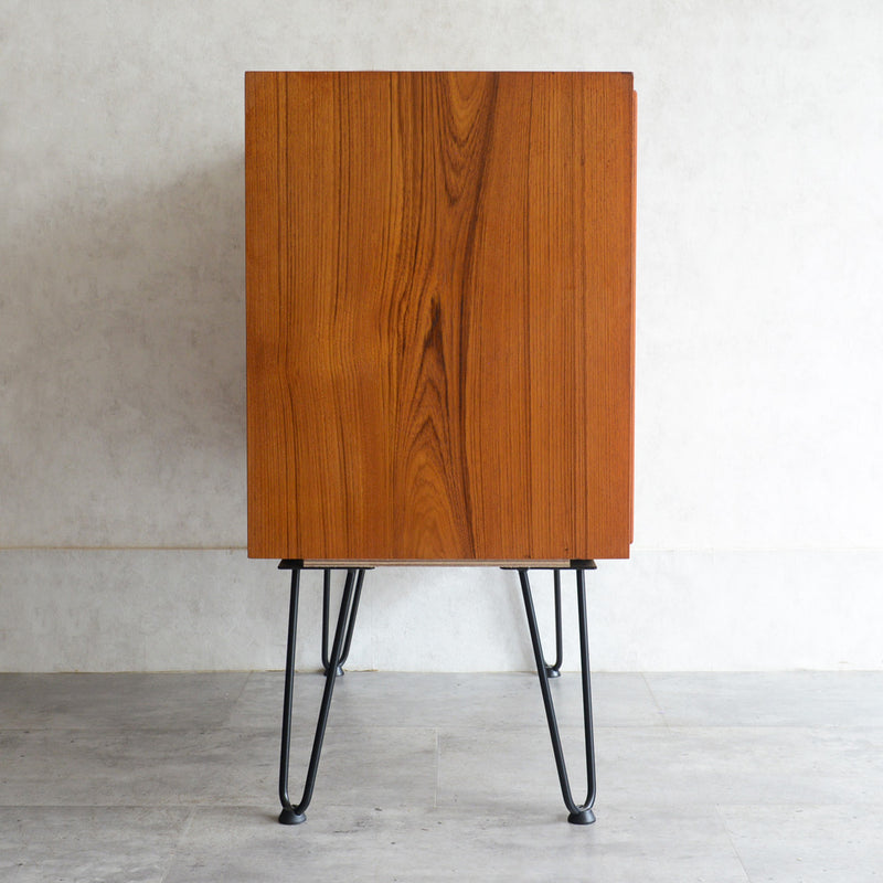 デンマーク ヴィンテージ キャビネット/レコードキャビネット 71 (HR)