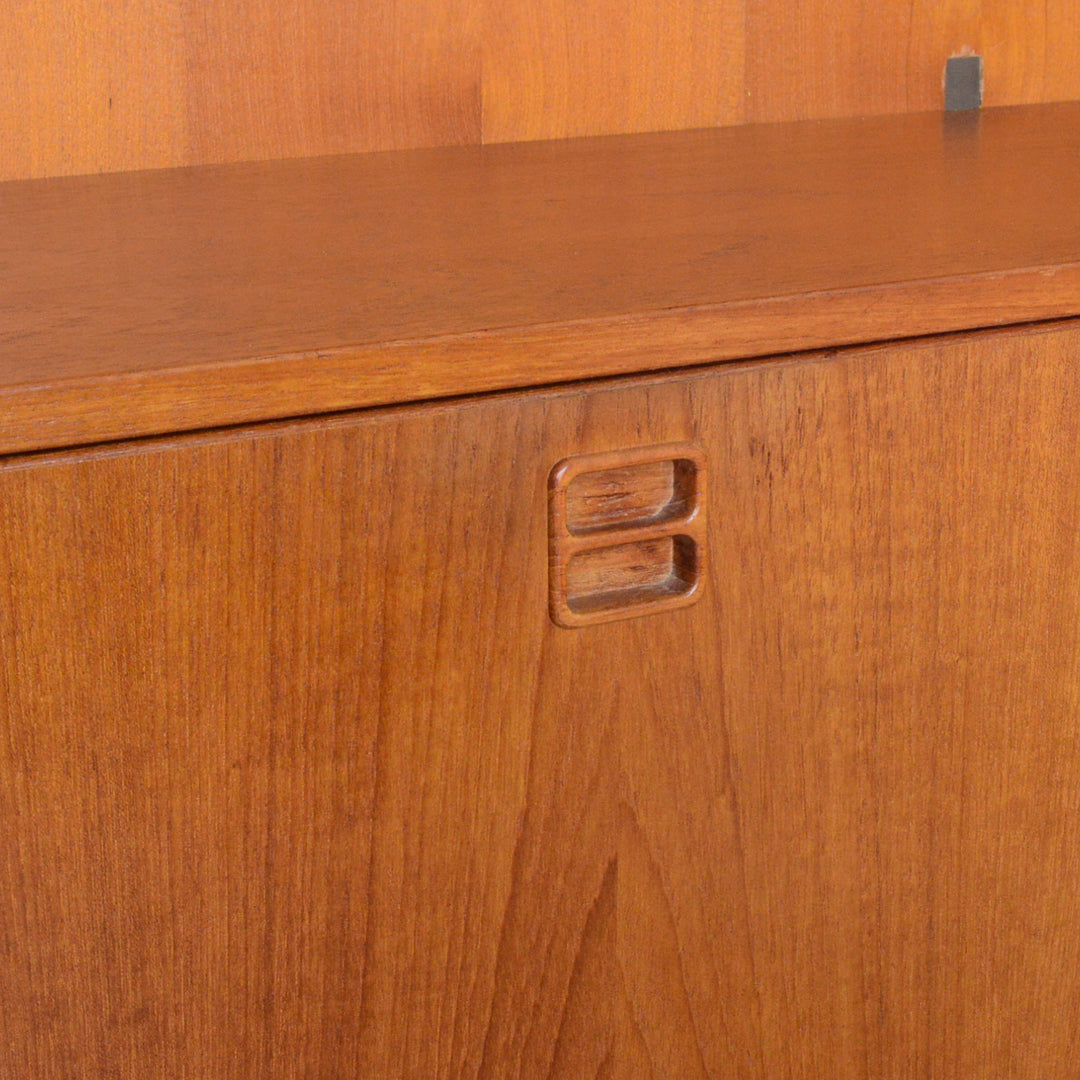 デンマーク ヴィンテージ チーク ブックシェルフ 8-25（フラップ扉）