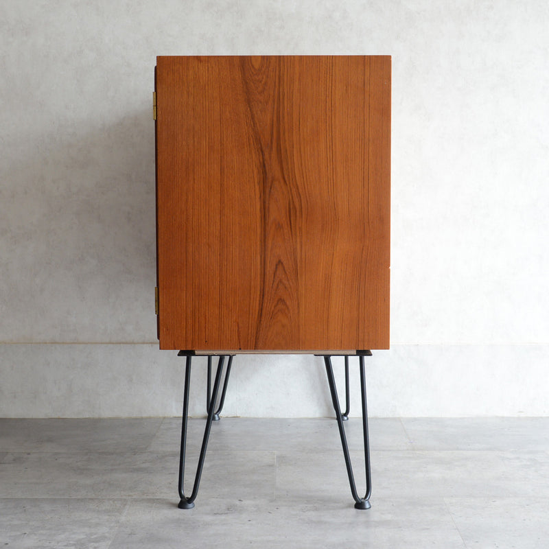 デンマーク ヴィンテージ キャビネット/レコードキャビネット 71 (HR)