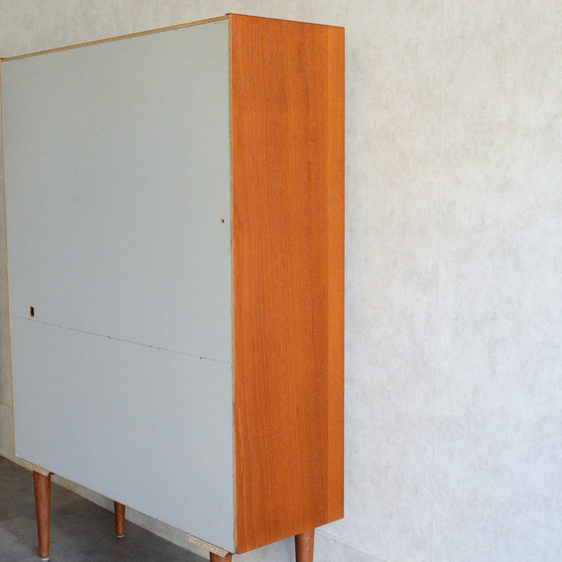 デンマーク ヴィンテージ チーク ブックシェルフ 8-25（フラップ扉）