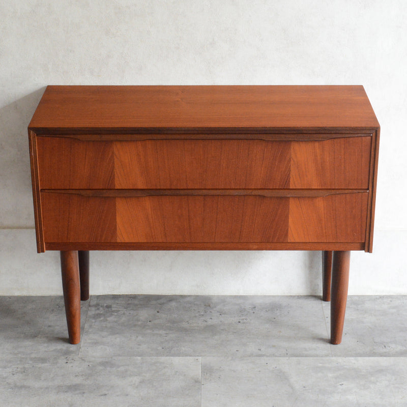 デンマーク ヴィンテージ チーク２段チェスト 6-42