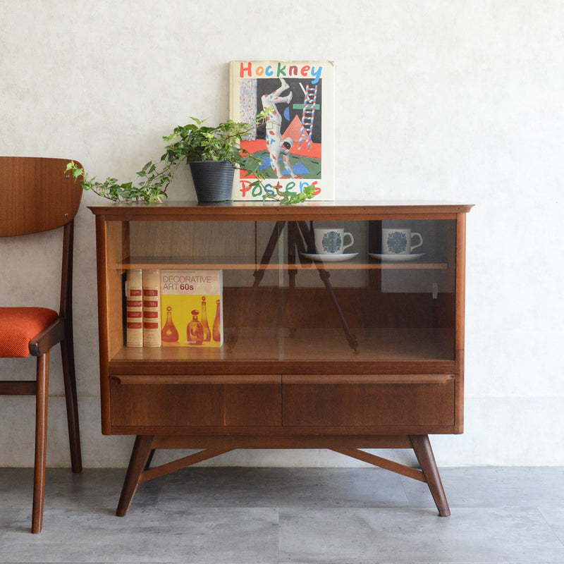 60s ヴィンテージ ガラスキャビネット 93(抽斗付き）