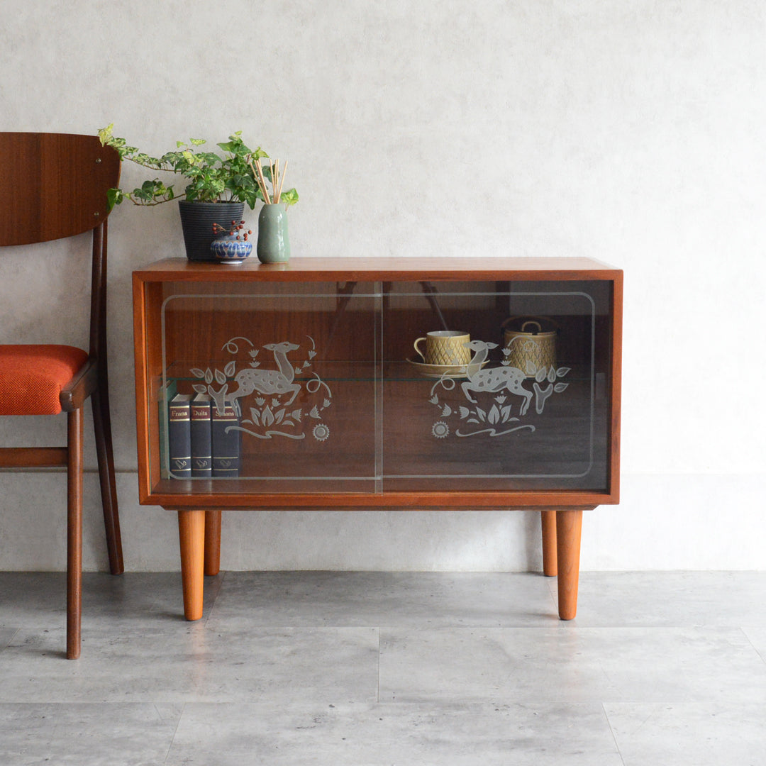 ヴィンテージ・アンティーク家具 オンラインストア | Rowan