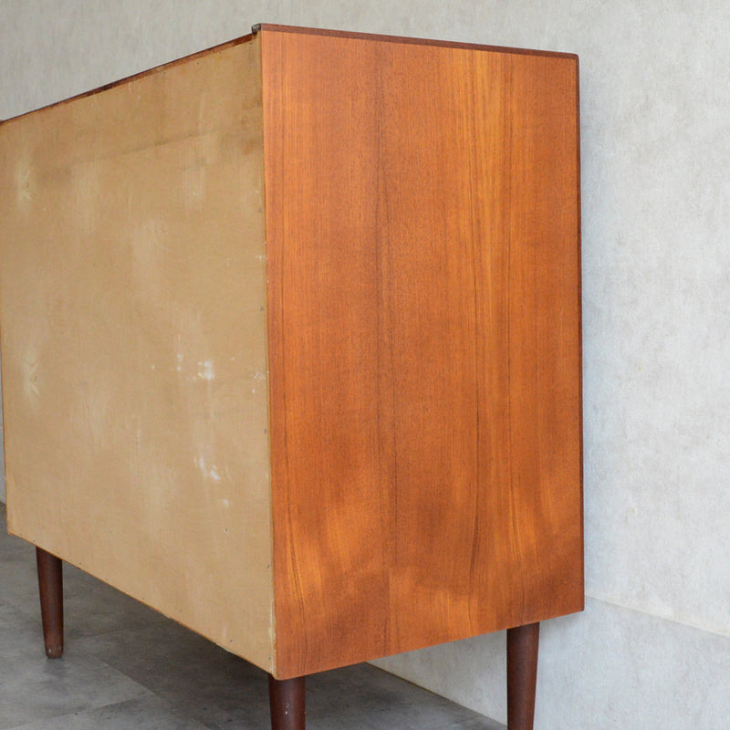 デンマーク ヴィンテージ  チーク 4段チェスト 5-101