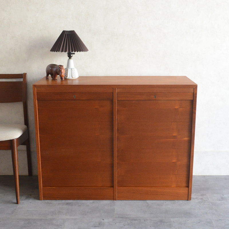 デンマークヴィンテージ  ロールアップ ファイルキャビネット5-165(鍵付）