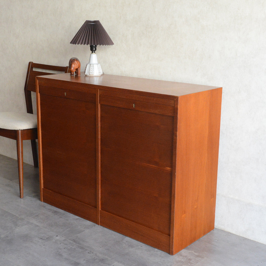 デンマークヴィンテージ  ロールアップ ファイルキャビネット5-165(鍵付）