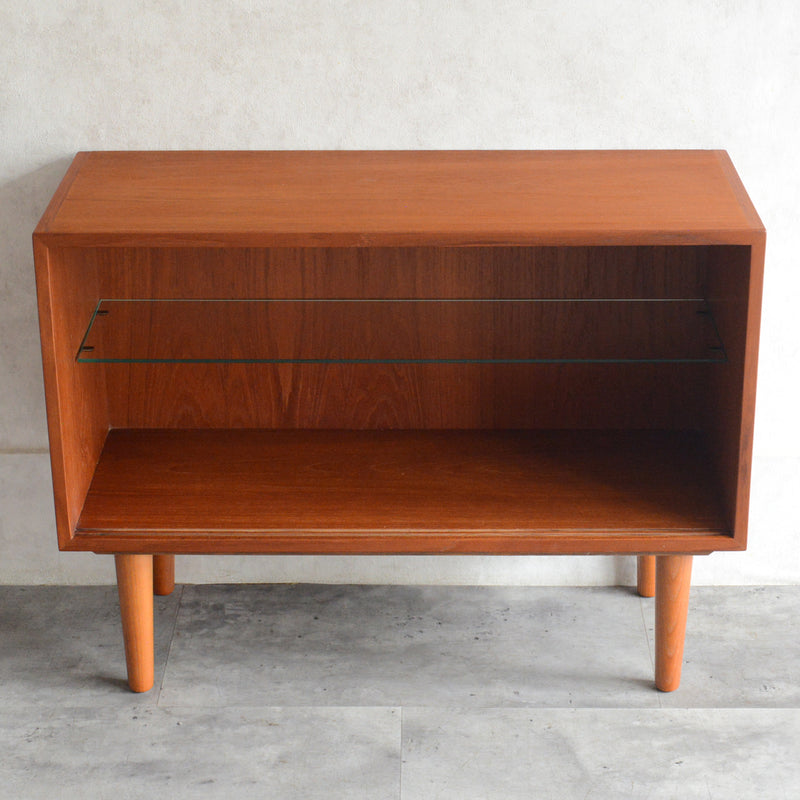 デンマークヴィンテージ　バンビ チークガラスキャビネット6-68