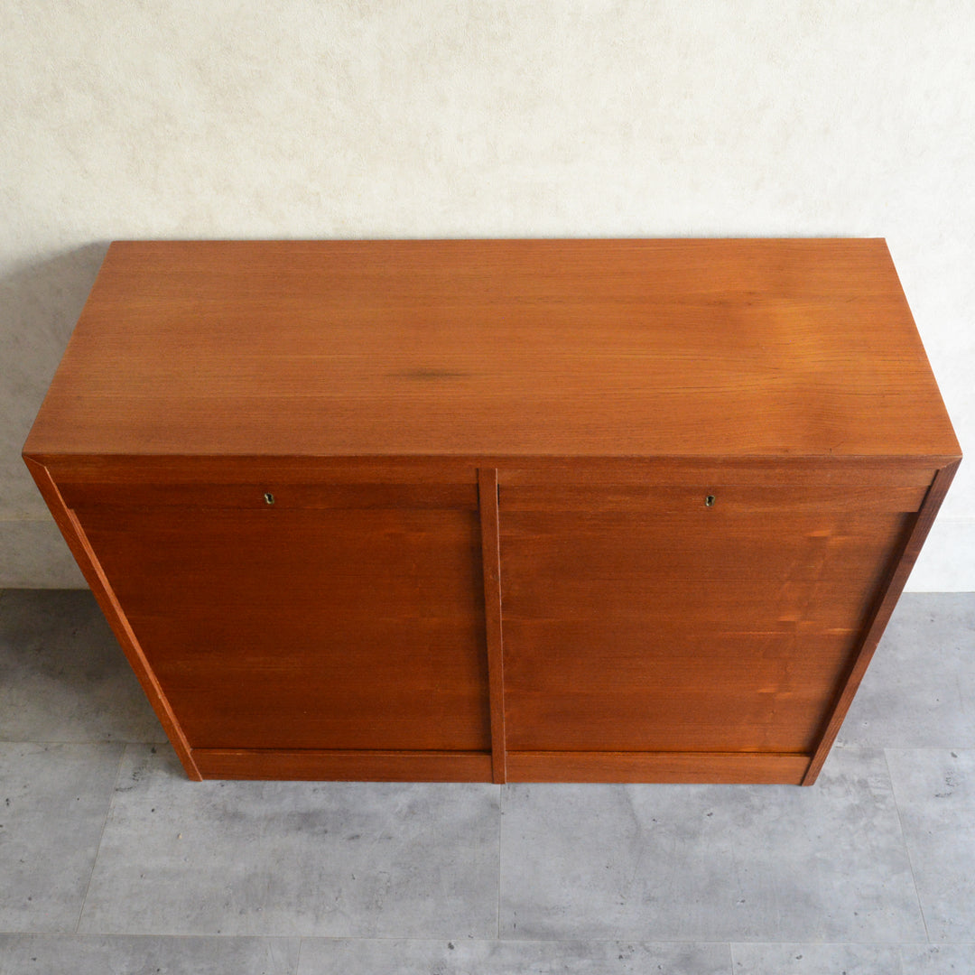 デンマークヴィンテージ  ロールアップ ファイルキャビネット5-165(鍵付）