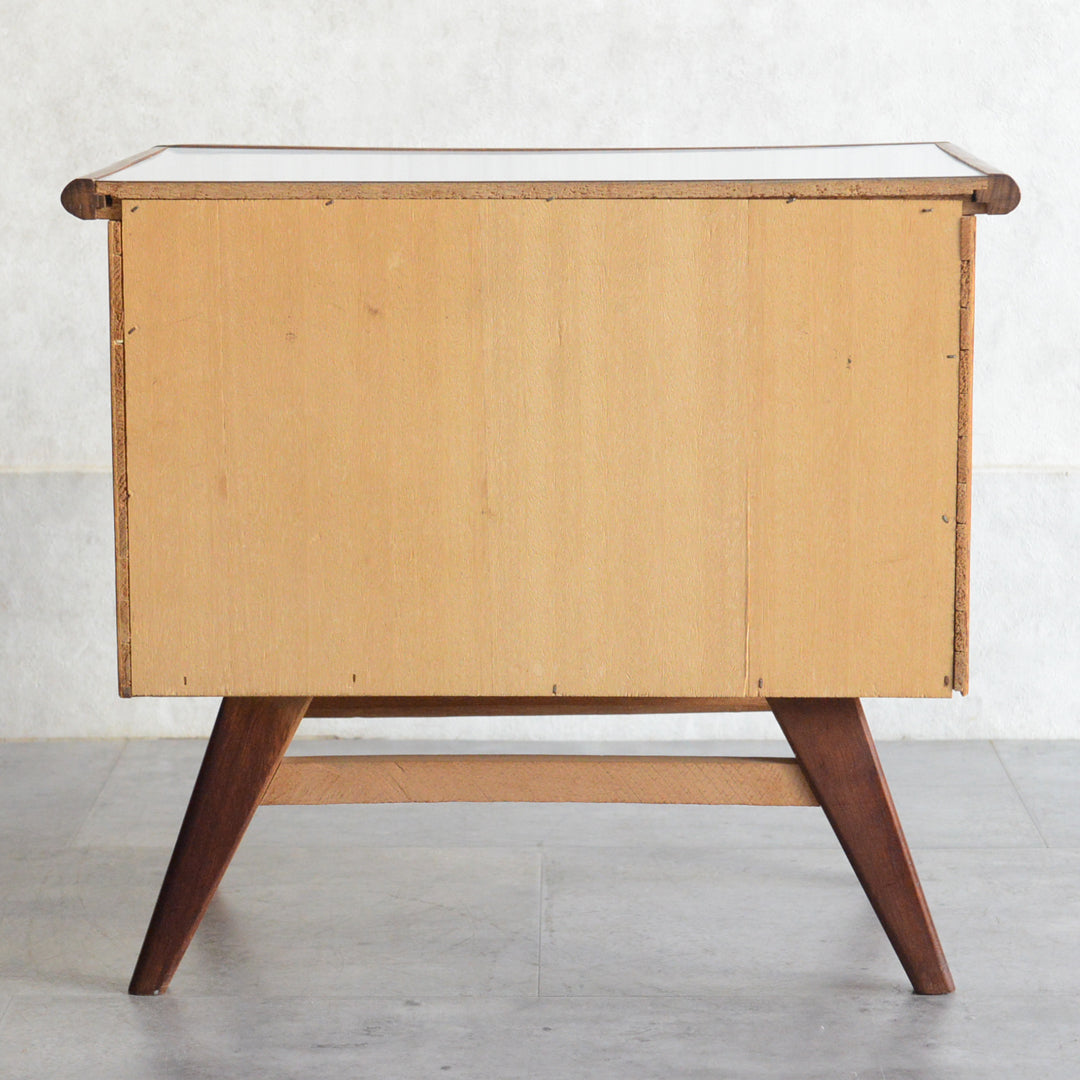 60Sスモールキャビネット/ベッドサイドキャビネット02