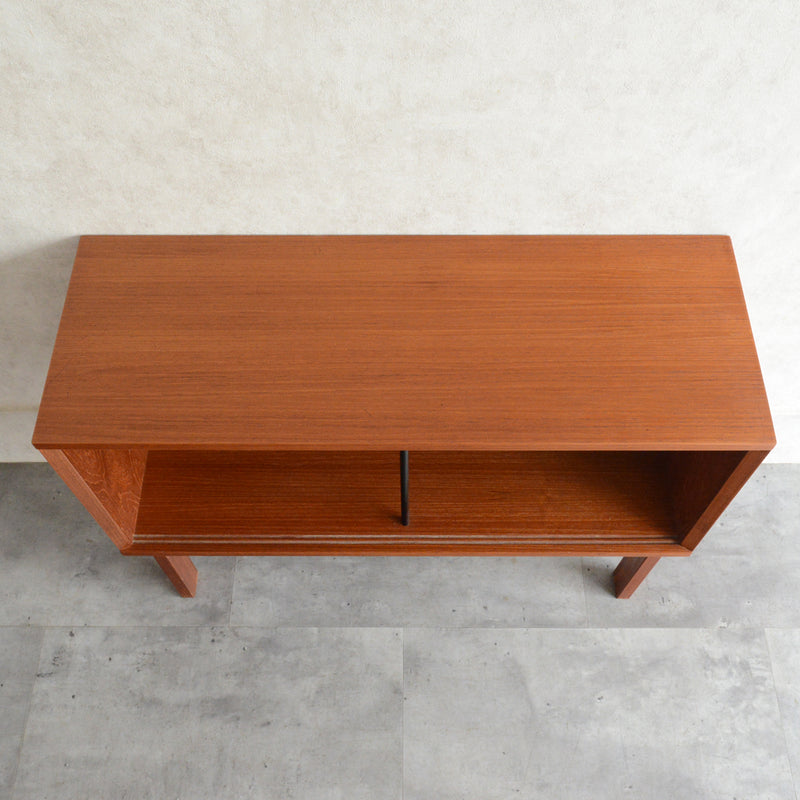 デンマークヴィンテージ　ガラス扉付 チークキャビネット 6-41