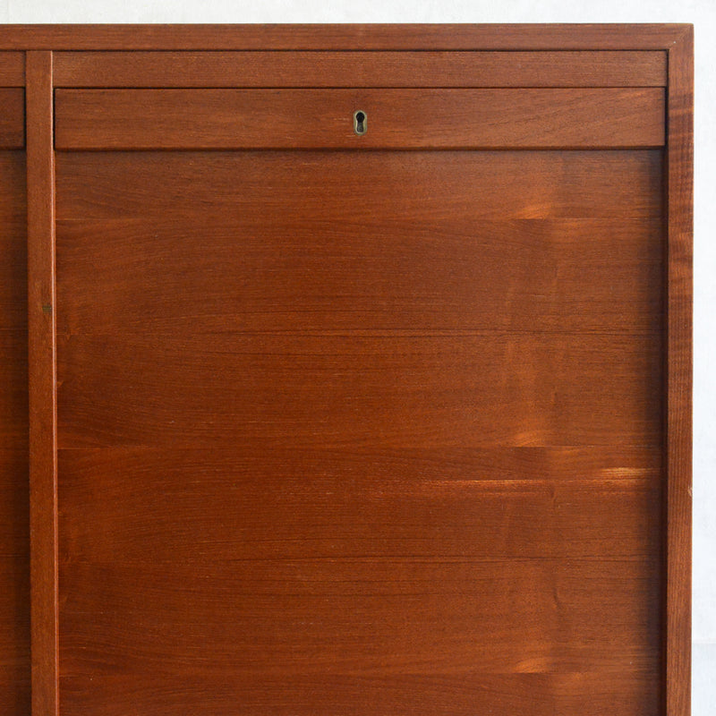 デンマークヴィンテージ  ロールアップ ファイルキャビネット5-165(鍵付）