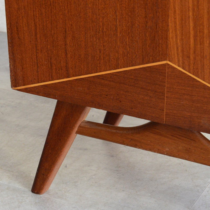 60Sスモールキャビネット/ベッドサイドキャビネット02