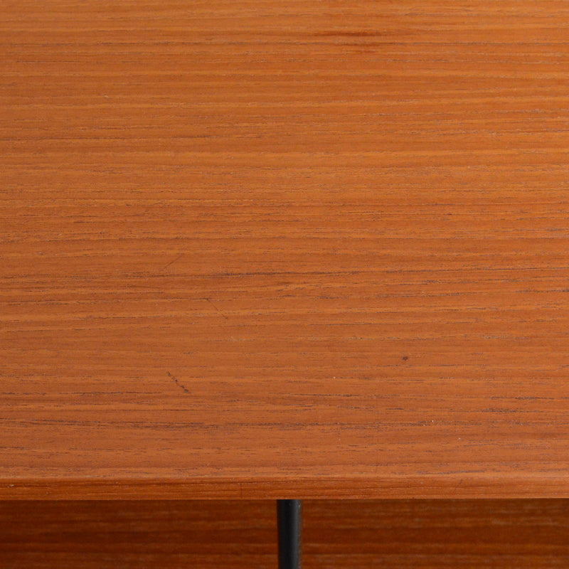 デンマークヴィンテージ　ガラス扉付 チークキャビネット 6-41