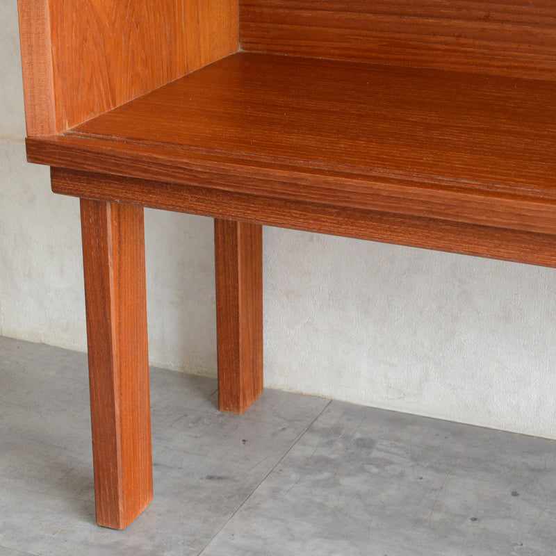 デンマークヴィンテージ　ガラス扉付 チークキャビネット 6-41