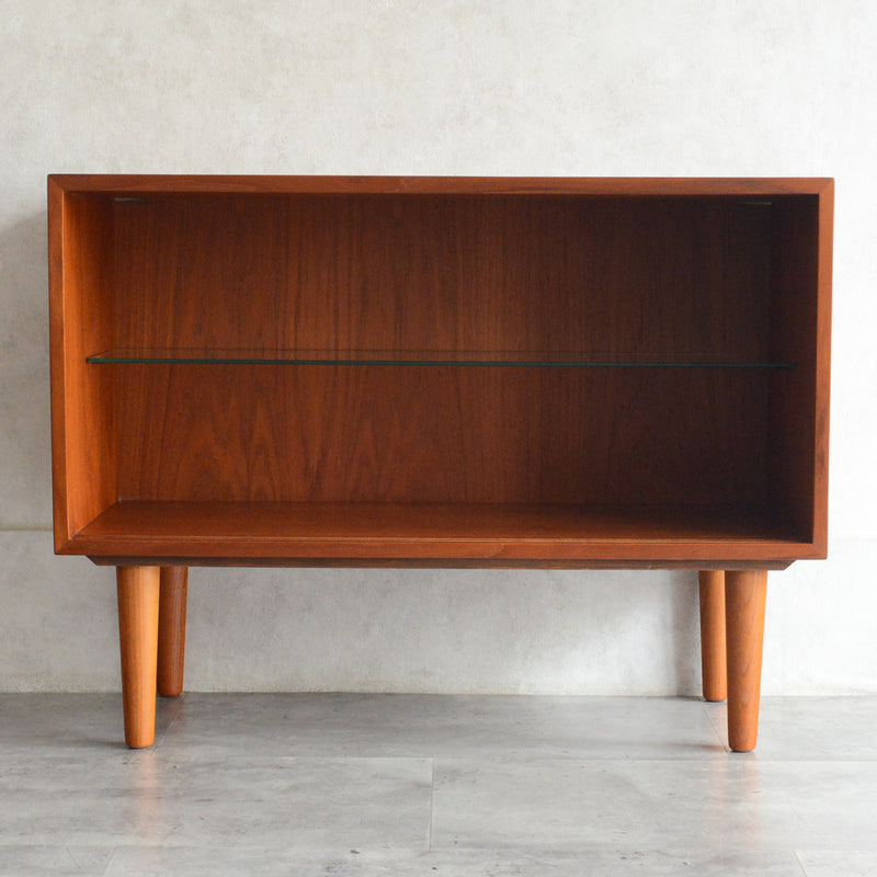 デンマークヴィンテージ　バンビ チークガラスキャビネット6-68