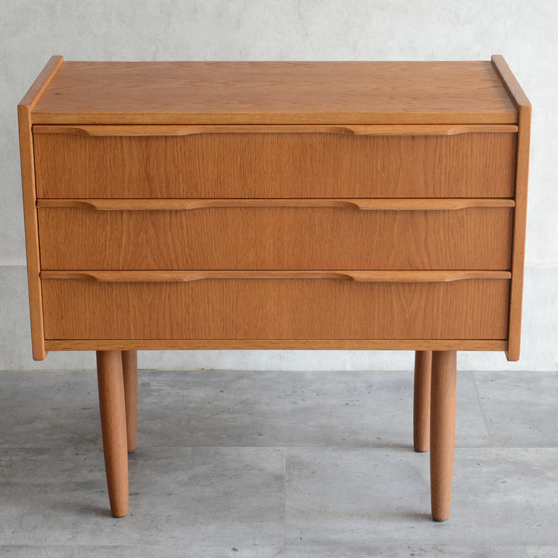 デンマークヴィンテージ  オーク３段チェスト5-26 (ウッドオイル仕上）