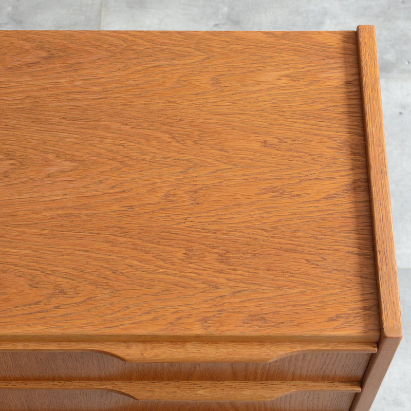 デンマークヴィンテージ  オーク３段チェスト5-26 (ウッドオイル仕上）