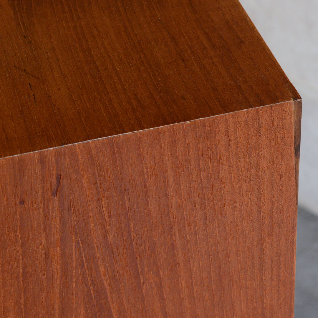 デンマークヴィンテージ  ロールアップ ファイルキャビネット5-165(鍵付）