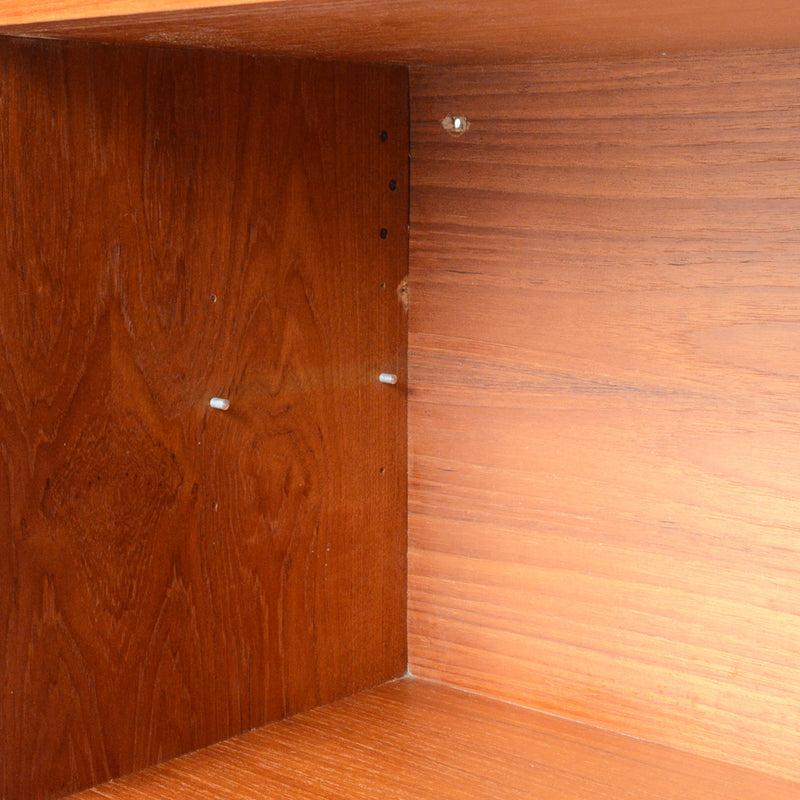 デンマークヴィンテージ　ガラス扉付 チークキャビネット 6-41