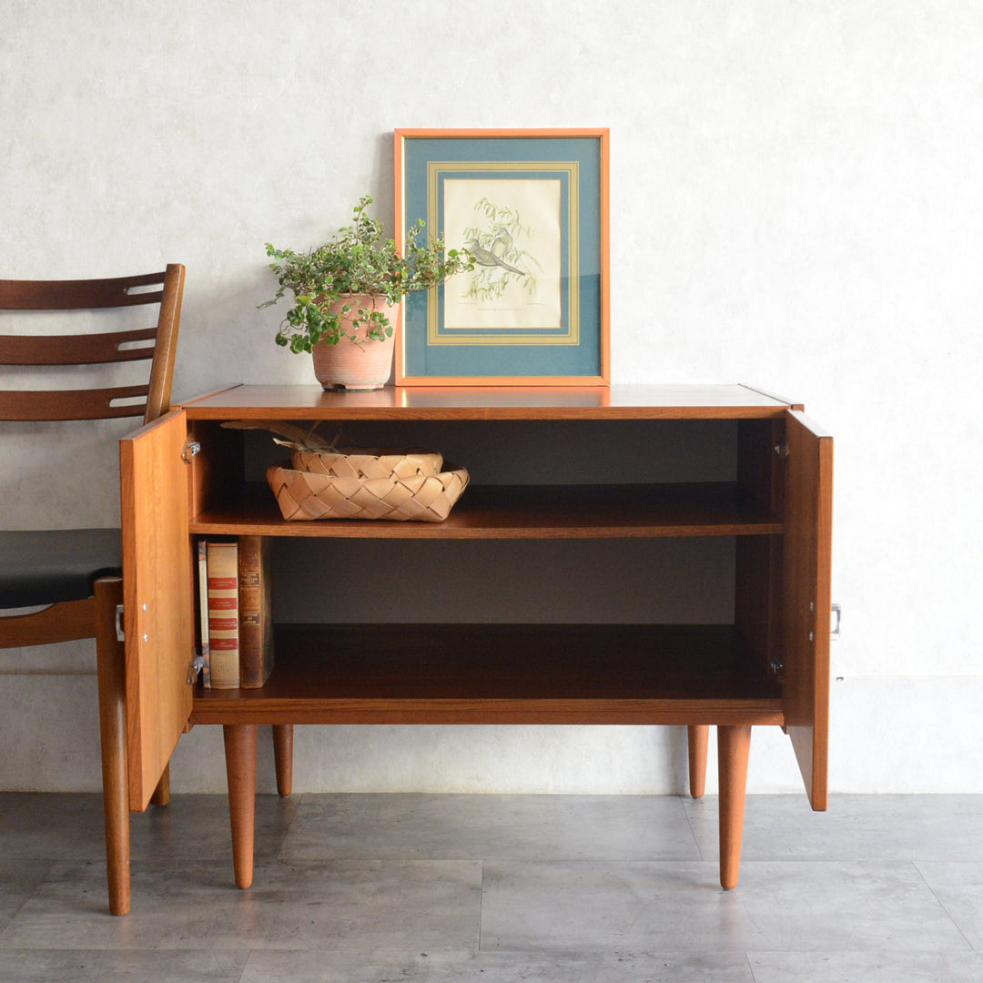 収納家具 – Rowan.inc