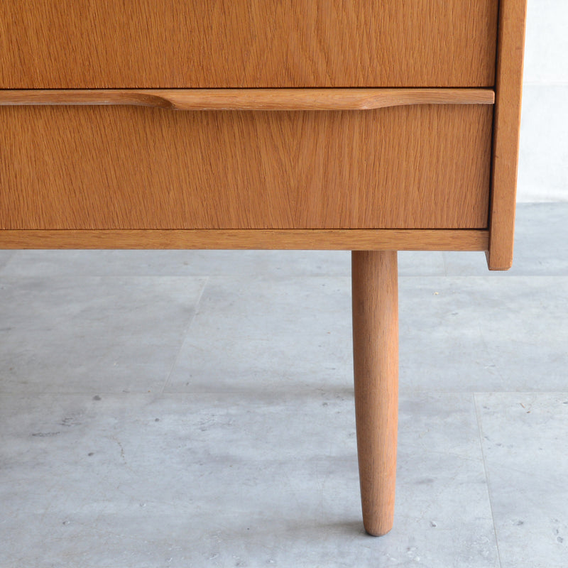 デンマークヴィンテージ  オーク３段チェスト5-26 (ウッドオイル仕上）