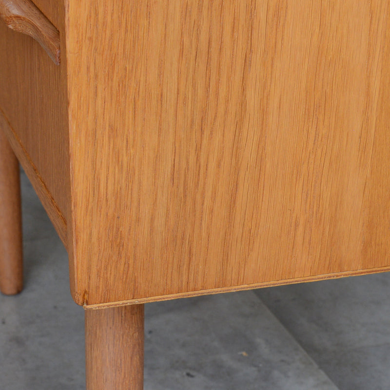 デンマークヴィンテージ  オーク３段チェスト5-26 (ウッドオイル仕上）