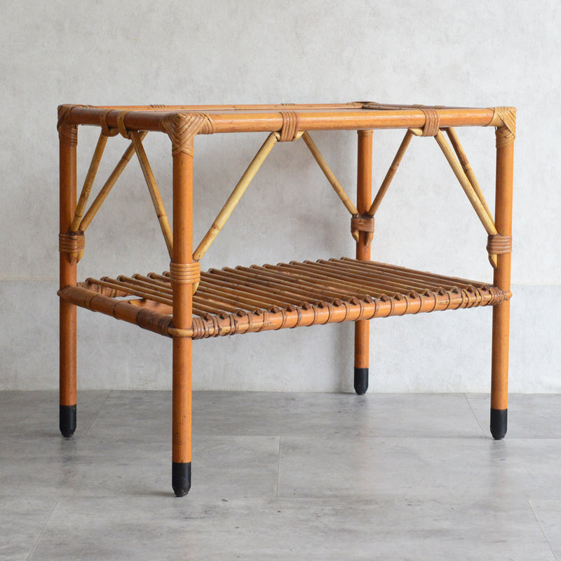 デンマークヴィンテージ　ラタンサイドテーブル(棚付き・天板チーク）6-43