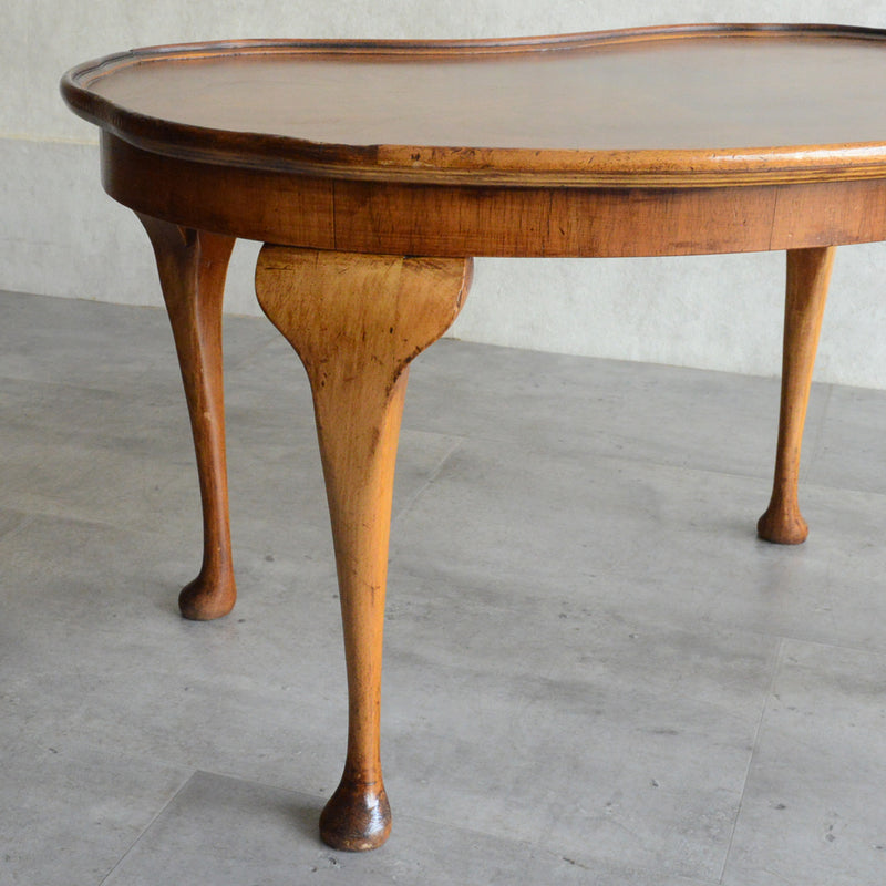 クラシック マホガニー キドニーシェイプテーブル 19